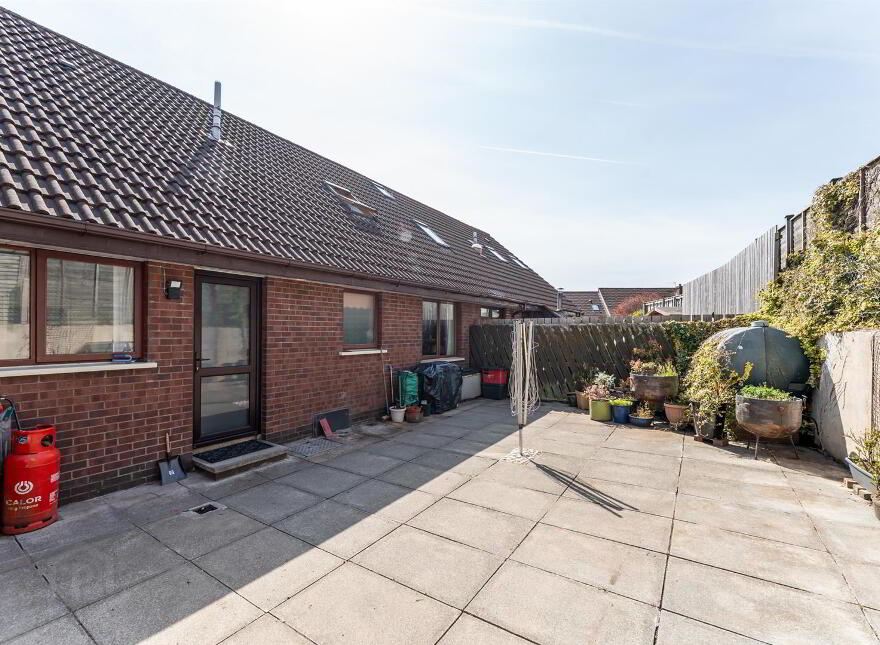 4 Meadow Drive, Ballyclare, BT39 9XF