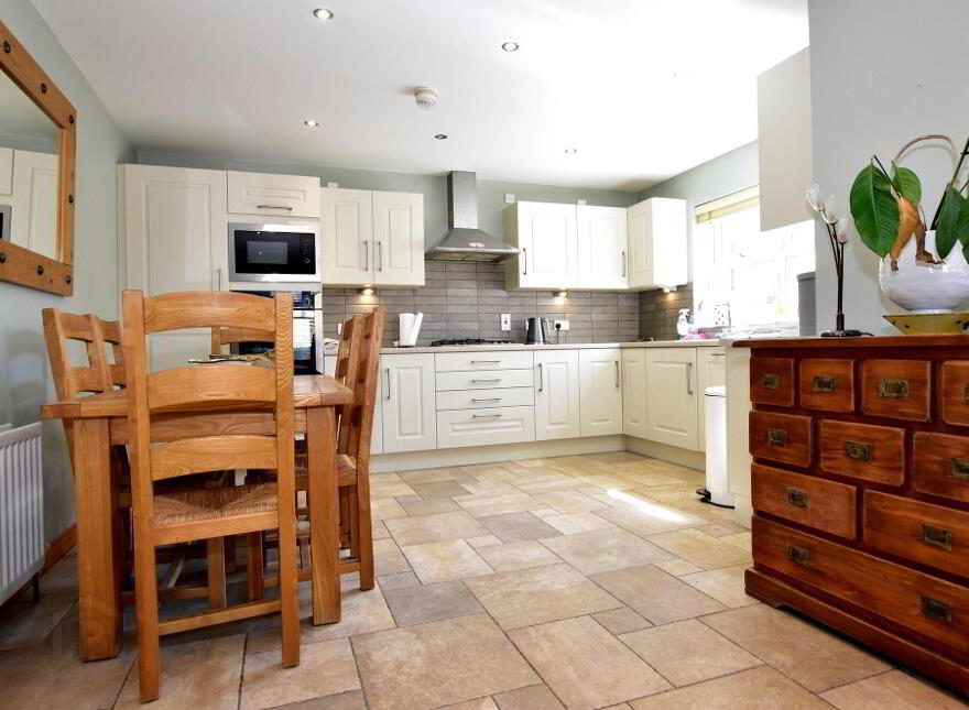 31 Wellington Park Avenue, Maghaberry, BT67 0UG