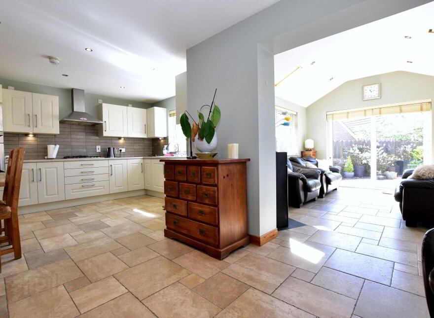 31 Wellington Park Avenue, Maghaberry, BT67 0UG