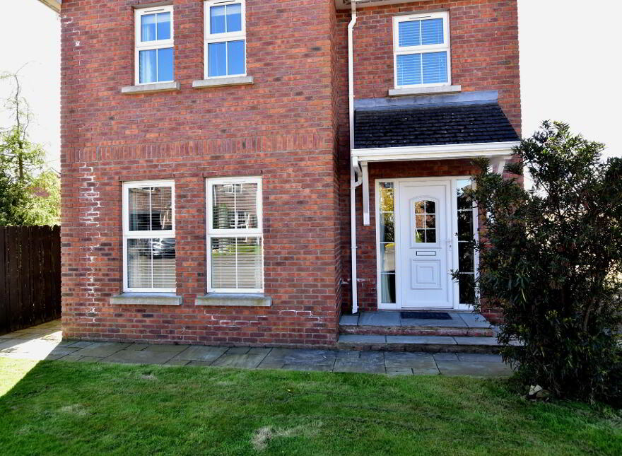 31 Wellington Park Avenue, Maghaberry, BT67 0UG