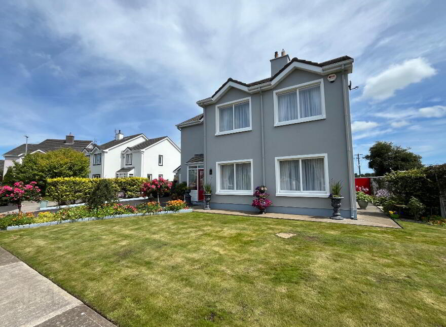 9 The Spires, Ballina, F26P6P5