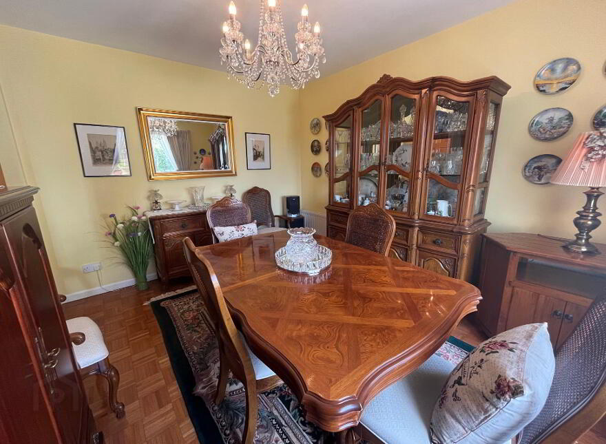 9 The Spires, Ballina, F26P6P5