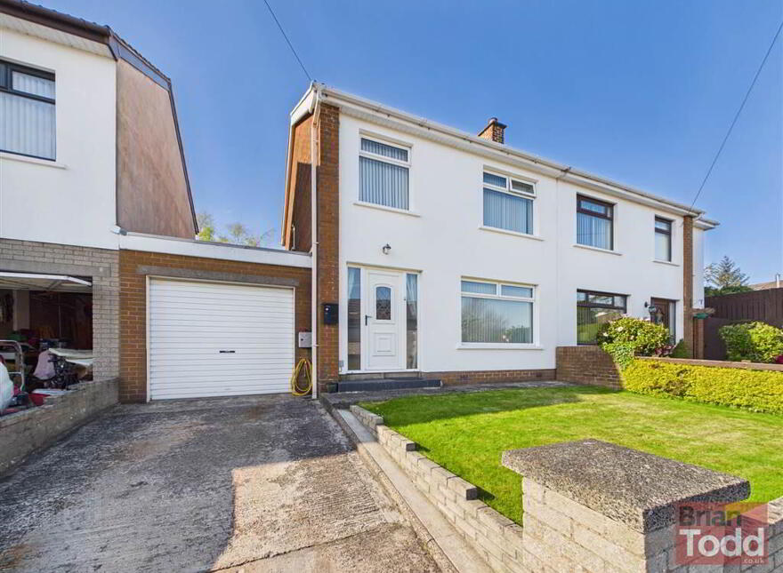 Parkmount Gardens, Larne, BT40 1QN