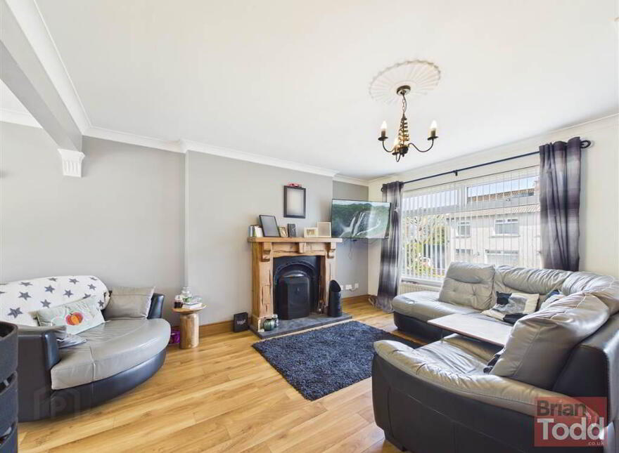 Parkmount Gardens, Larne, BT40 1QN