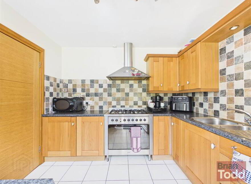 Parkmount Gardens, Larne, BT40 1QN