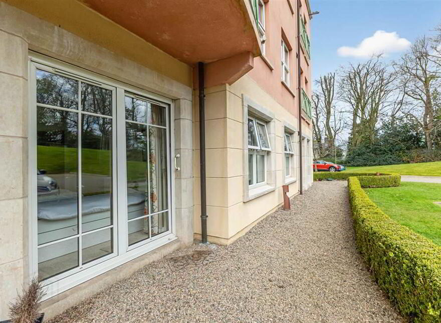 Apt 21 Danesfort Apartments, 120 Malone Road, Belfast, BT9 5QL