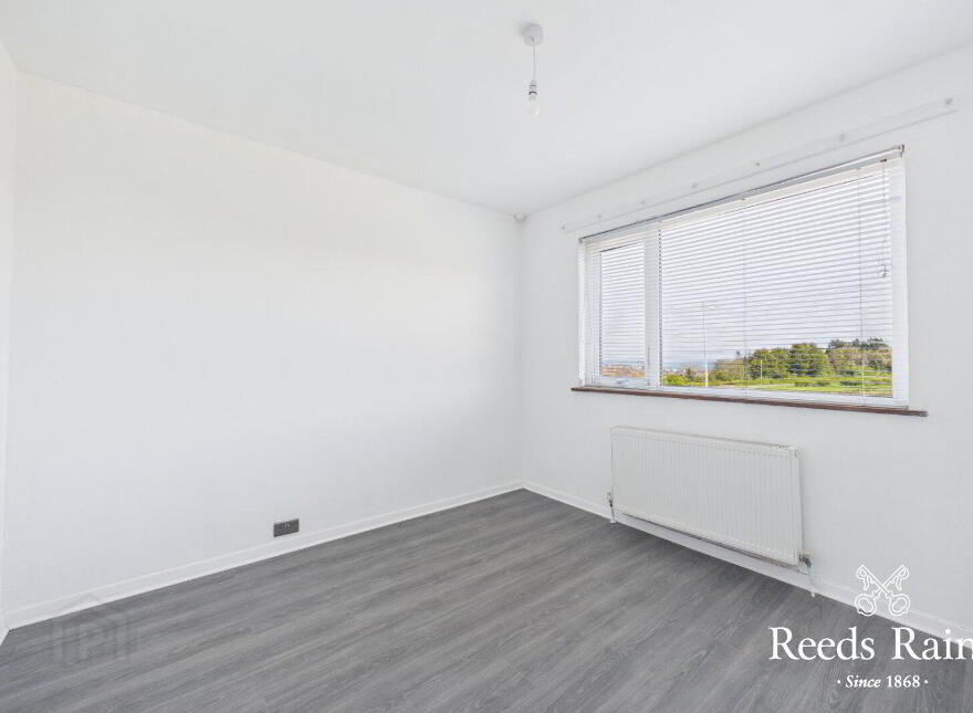 7 Raw Brae Road, Whitehead, Carrickfergus, BT38 9TE
