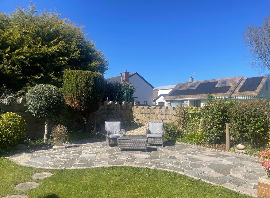 2 Manse Road, Kilkeel, BT34 4BN