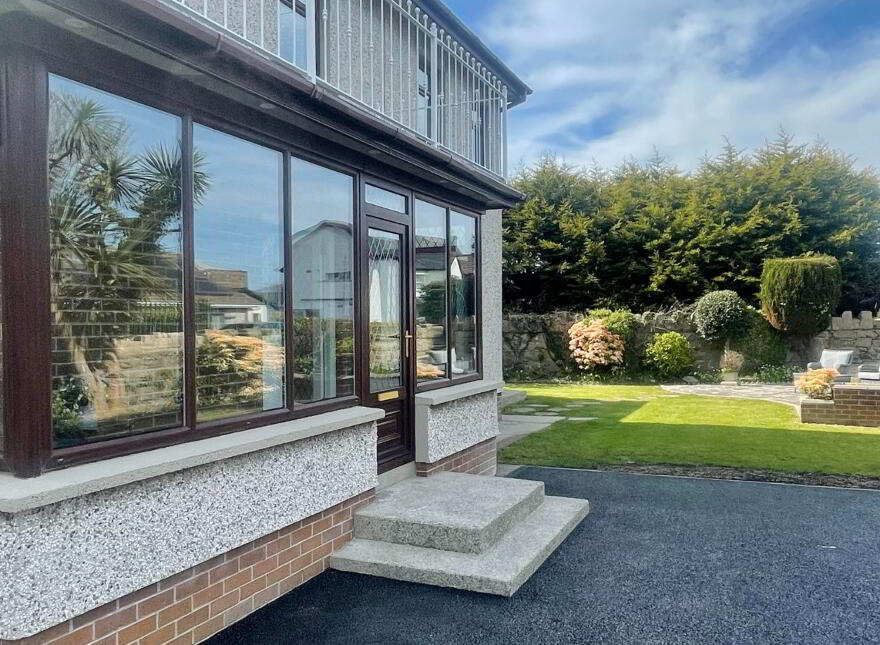 2 Manse Road, Kilkeel, BT34 4BN