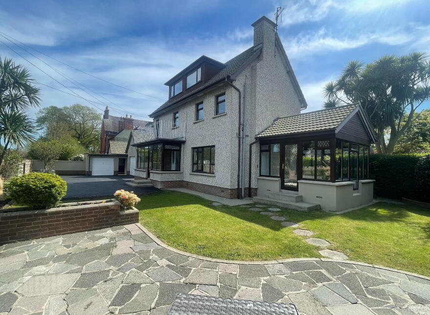 2 Manse Road, Kilkeel, BT34 4BN