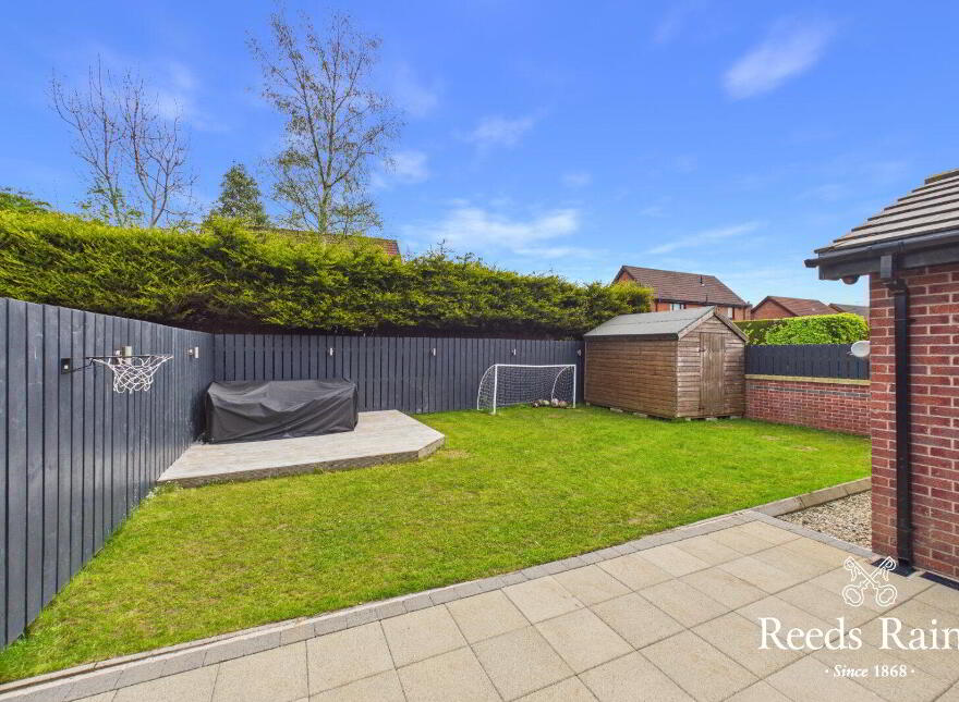 24 Cassies Lane, Carrickfergus, BT38 9FF