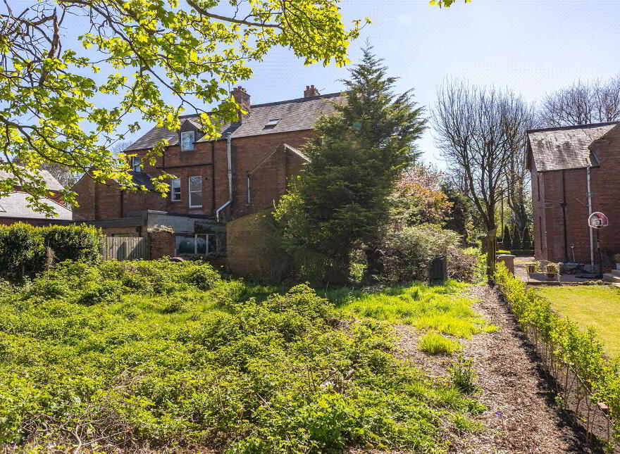 114 Balmoral Avenue, Belfast, BT9 6NZ