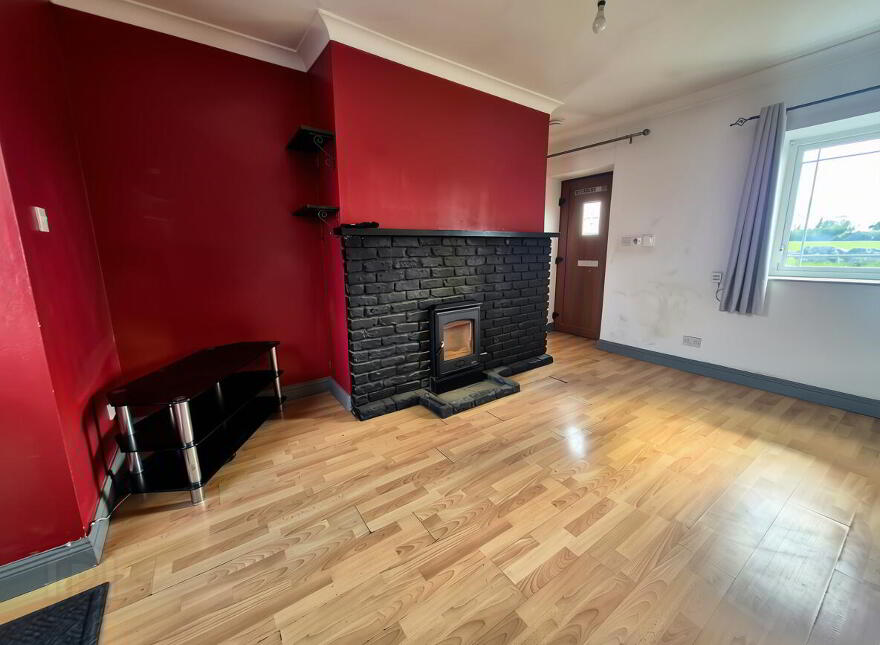 Grove House, Lisbrock, Kiltoom, Athlone, N37P6X5