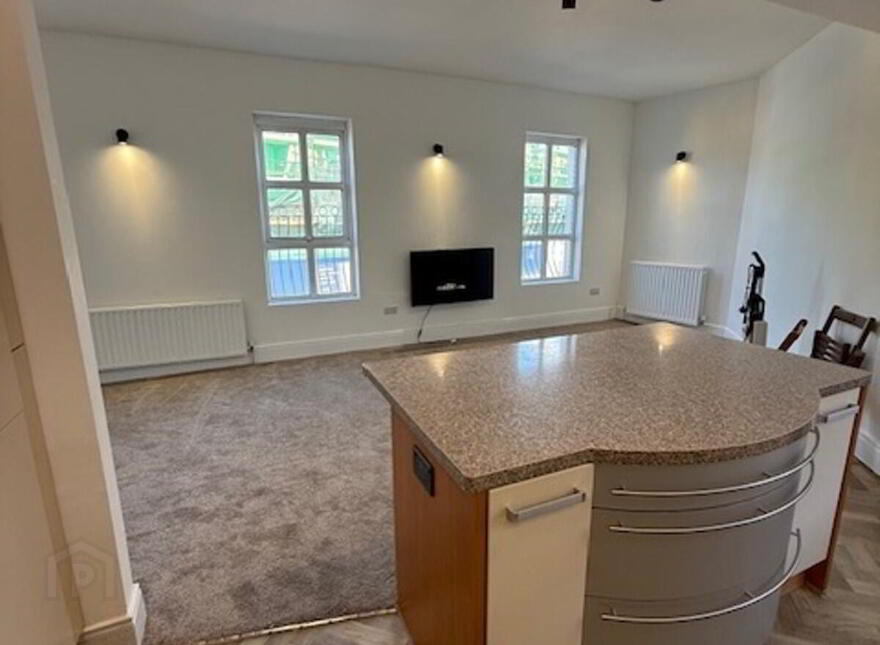 4 Castlereagh Road, (, Apt), Belfast, BT5 5FP