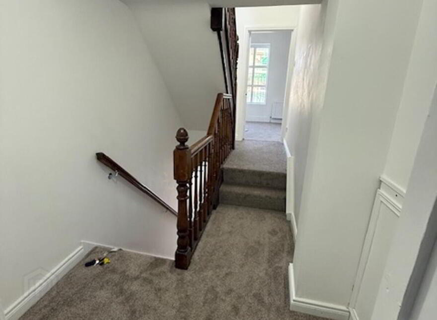 4 Castlereagh Road, (, Apt), Belfast, BT5 5FP