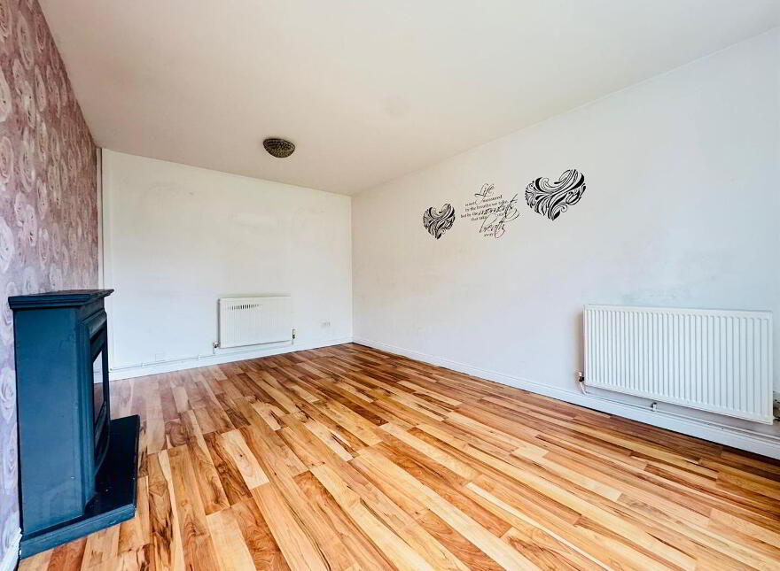 16 Rathdrum Park, Rathcoole, Newtownabbey, BT37 9PE