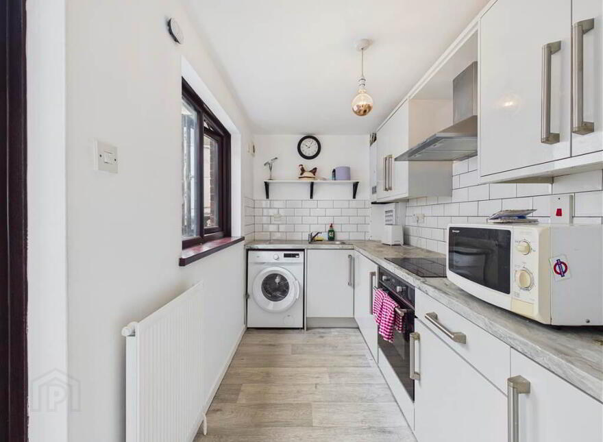 85 Hawthorn Street, Belfast, BT12 7AQ