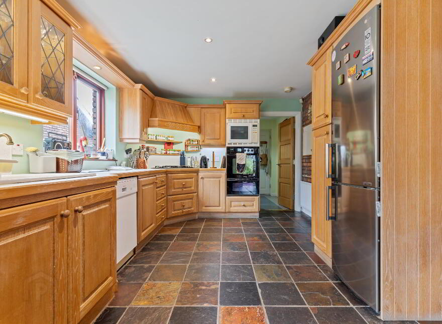 21 Old Coach Avenue, Upper Malone Road, Belfast, BT9 5PY