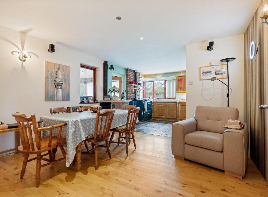 21 Old Coach Avenue, Upper Malone Road, Belfast, BT9 5PY