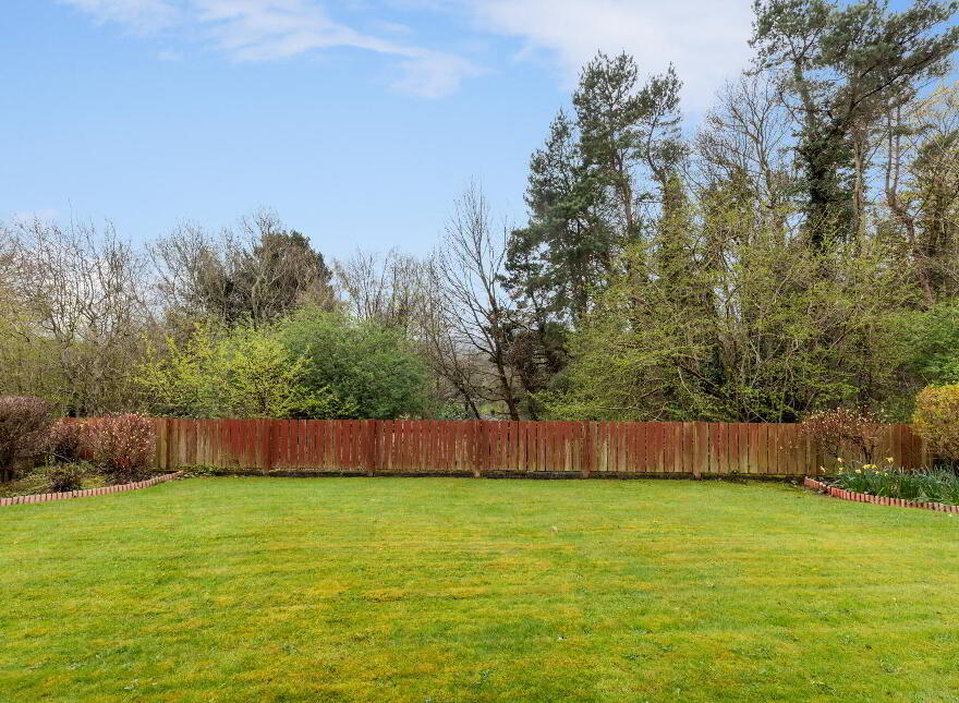 21 Old Coach Avenue, Upper Malone Road, Belfast, BT9 5PY