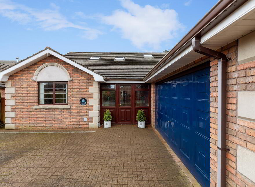 21 Old Coach Avenue, Upper Malone Road, Belfast, BT9 5PY