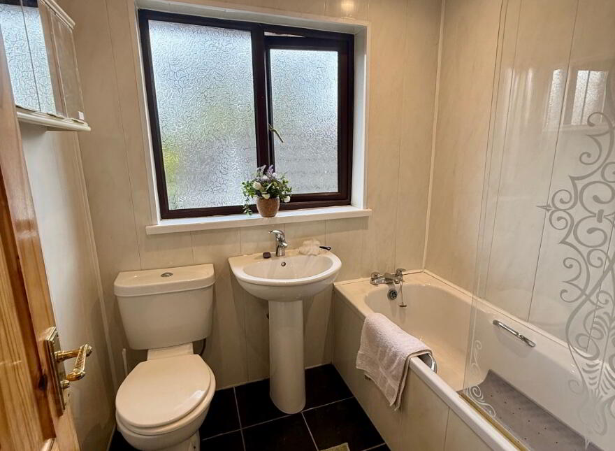8 Tromery Park, Crumlin, BT29 4PT