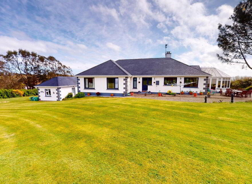 Sea View Lodge, Inch Road, Blackwater, Y21RP89