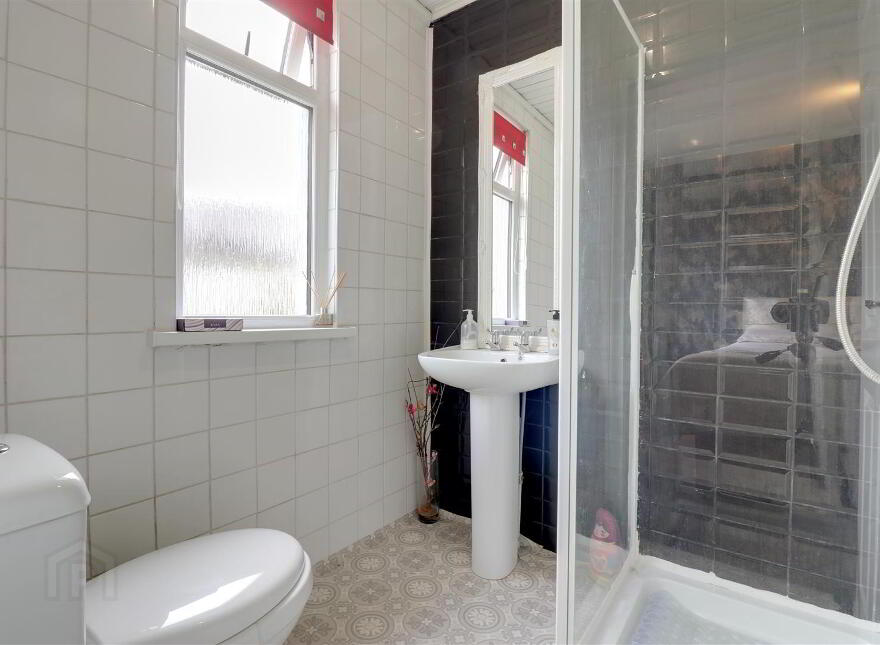 97 Donaghadee Road, Bangor, BT20 4NJ