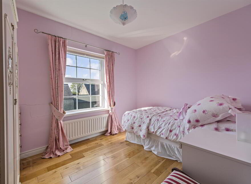 Tullyhubbert House, 80 Hillsborough Road, Tower Lane, Moneyreagh, Newtownards, BT23 6AY