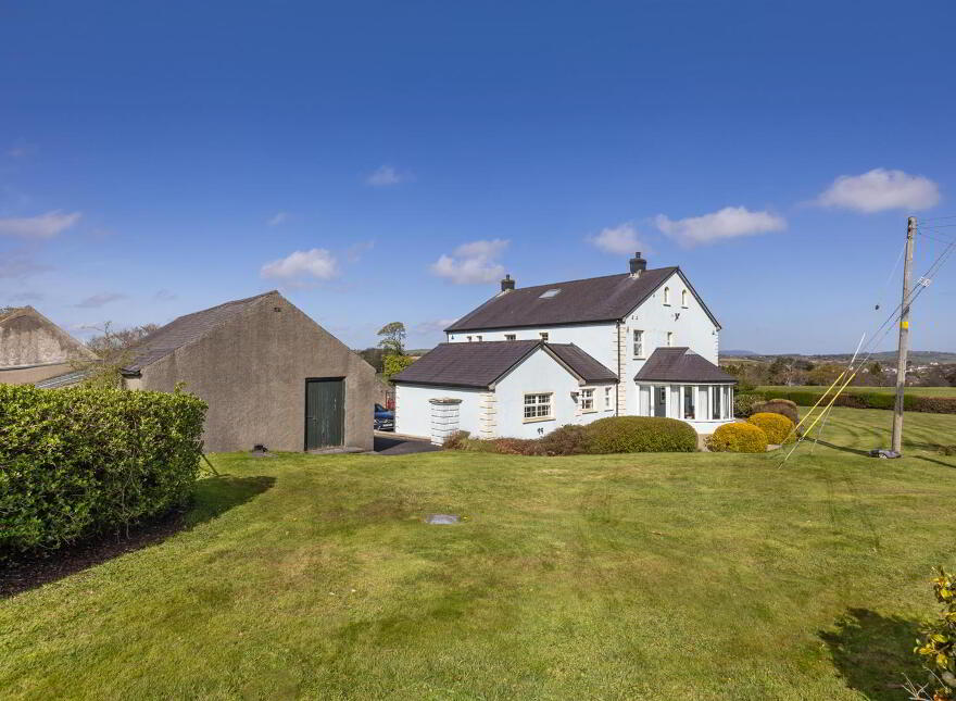 Tullyhubbert House, 80 Hillsborough Road, Tower Lane, Moneyreagh, Newtownards, BT23 6AY