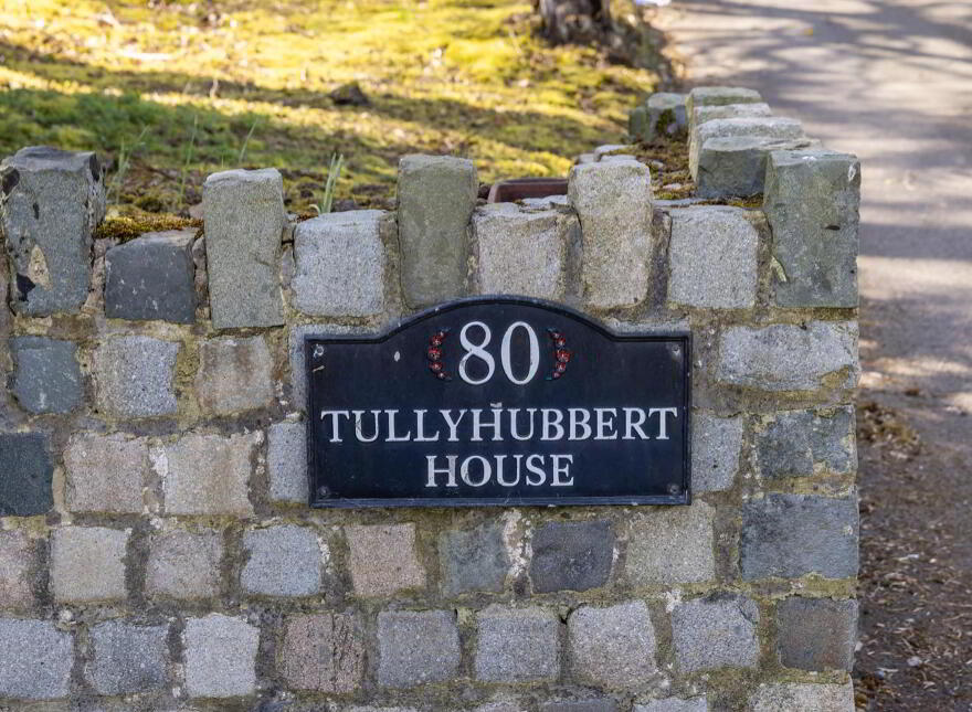 Tullyhubbert House, 80 Hillsborough Road, Tower Lane, Moneyreagh, Newtownards, BT23 6AY