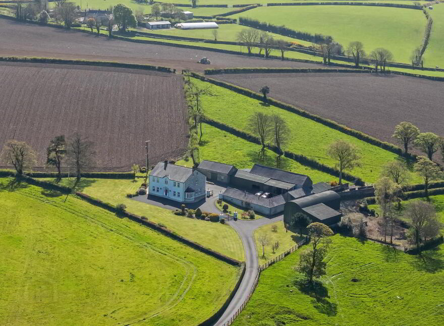 Tullyhubbert House, 80 Hillsborough Road, Tower Lane, Moneyreagh, Newtownards, BT23 6AY