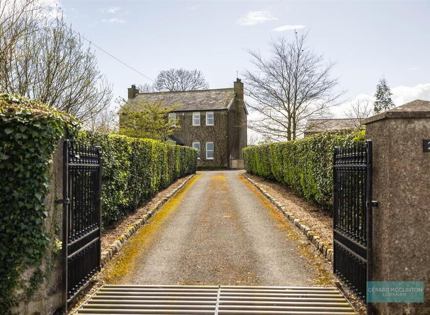 21 Lisdoonan Road, Carryduff, Belfast, BT8 8AR