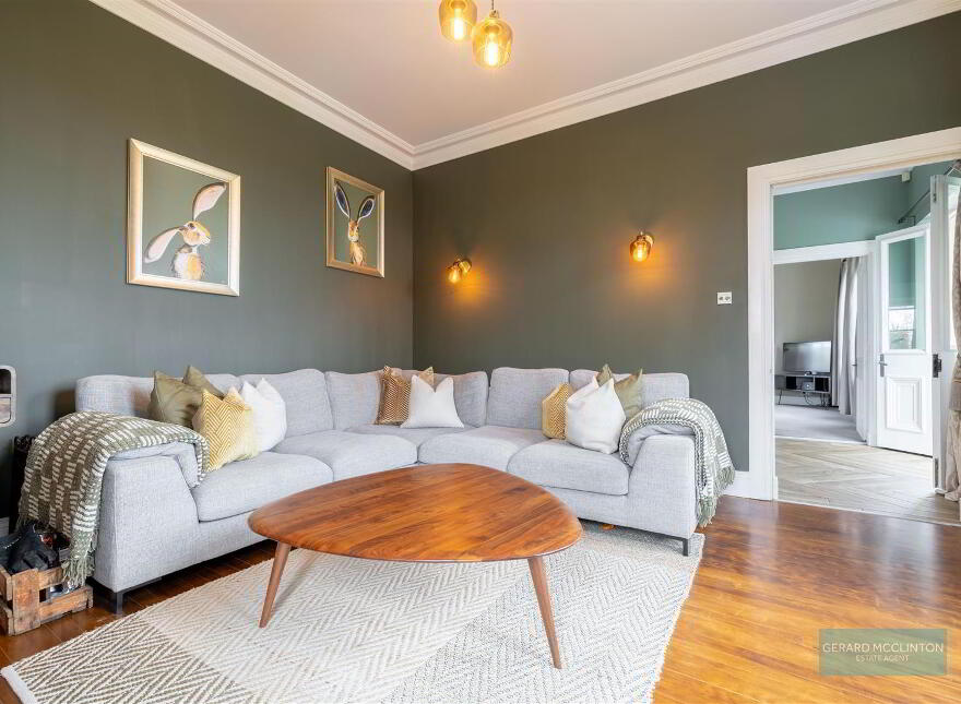 21 Lisdoonan Road, Carryduff, Belfast, BT8 8AR
