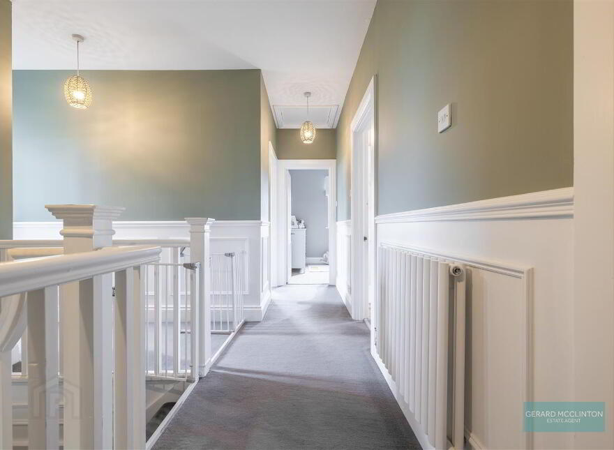 21 Lisdoonan Road, Carryduff, Belfast, BT8 8AR