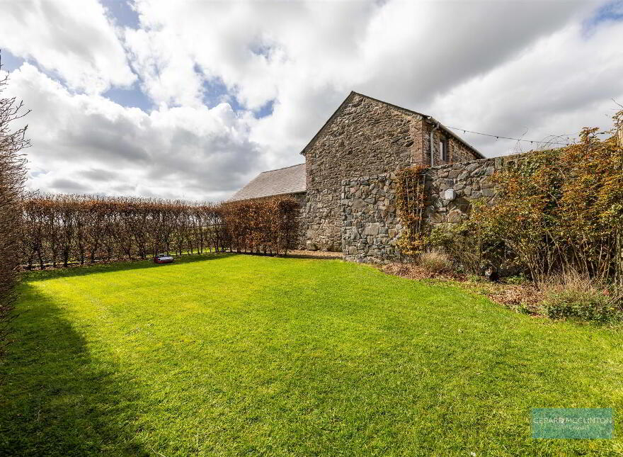 21 Lisdoonan Road, Carryduff, Belfast, BT8 8AR
