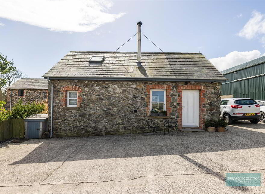 21 Lisdoonan Road, Carryduff, Belfast, BT8 8AR