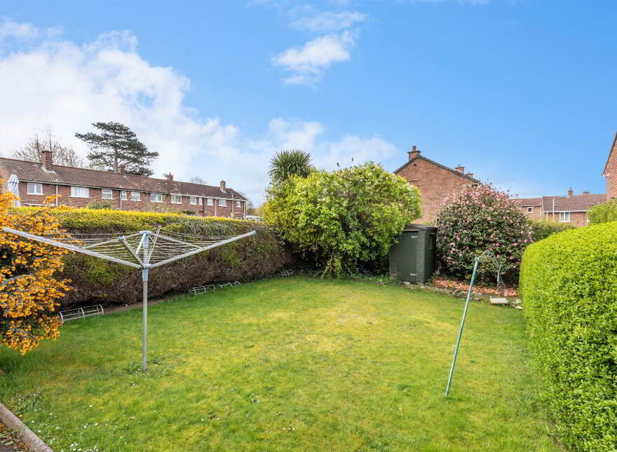 37 Knockwood Crescent, Belfast, BT5 6GE