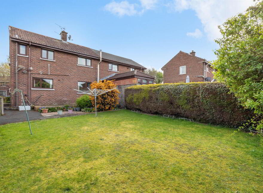 37 Knockwood Crescent, Belfast, BT5 6GE