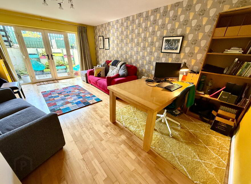 74 Waterfoot Park, Waterside, Derry, BT47 6SX