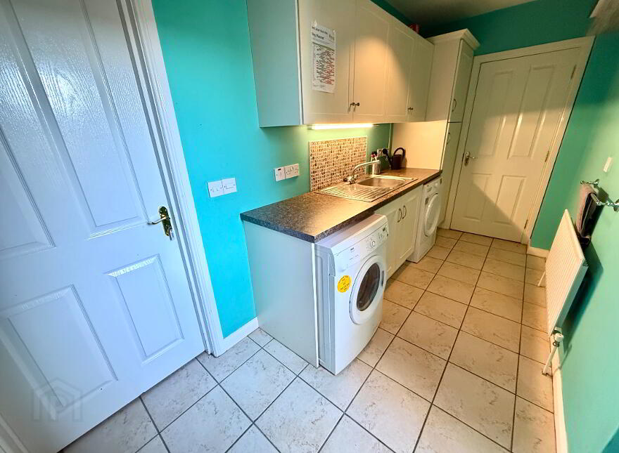 74 Waterfoot Park, Waterside, Derry, BT47 6SX