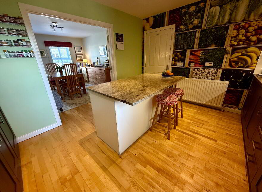 74 Waterfoot Park, Waterside, Derry, BT47 6SX