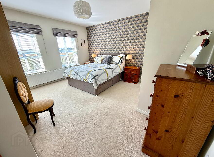 74 Waterfoot Park, Waterside, Derry, BT47 6SX