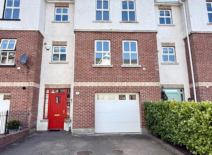 74 Waterfoot Park, Waterside, Derry, BT47 6SX