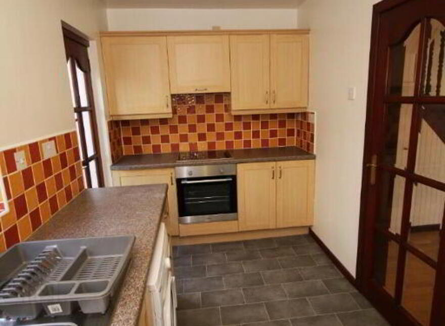 10 Willowholme Crescent, Belfast, BT6 8NX