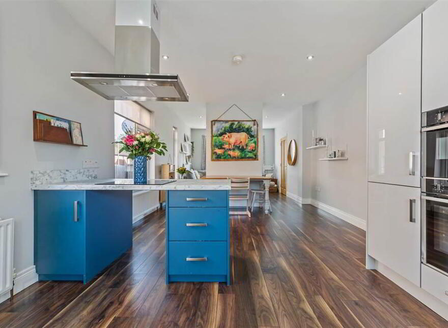 36 Kingsway Park, Belfast, BT5 7EW