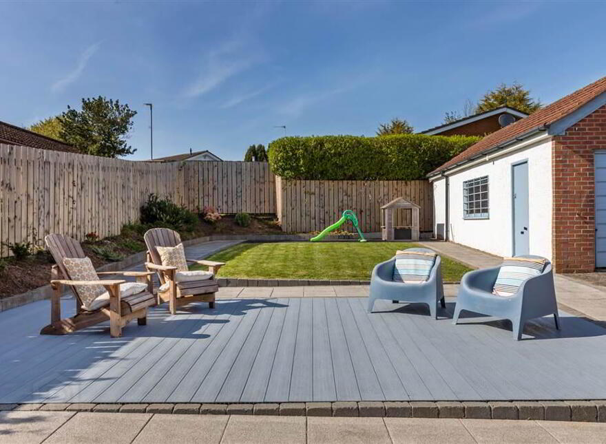 36 Kingsway Park, Belfast, BT5 7EW