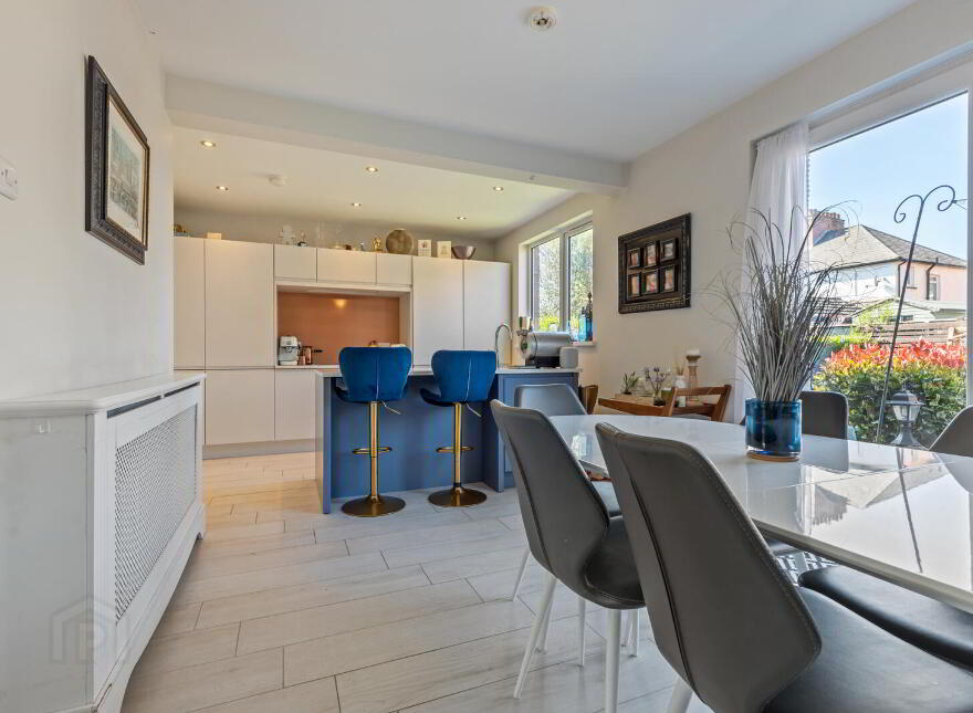 29 Thornhill Drive, Belfast, BT5 7AW