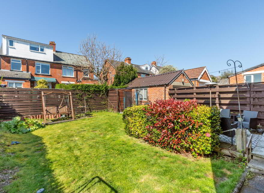 29 Thornhill Drive, Belfast, BT5 7AW