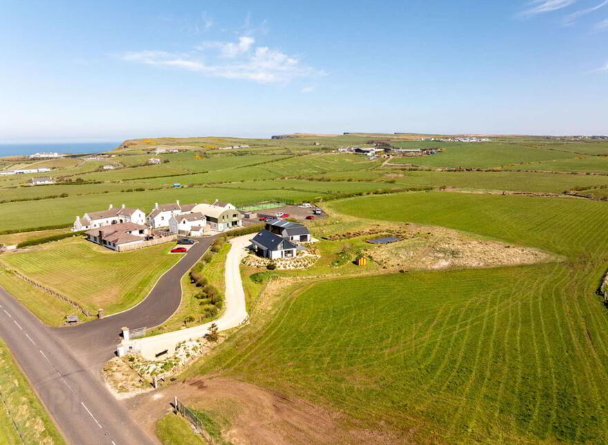 Ballylinny House, 5 Causeway Road, Bushmills, BT57 8SU